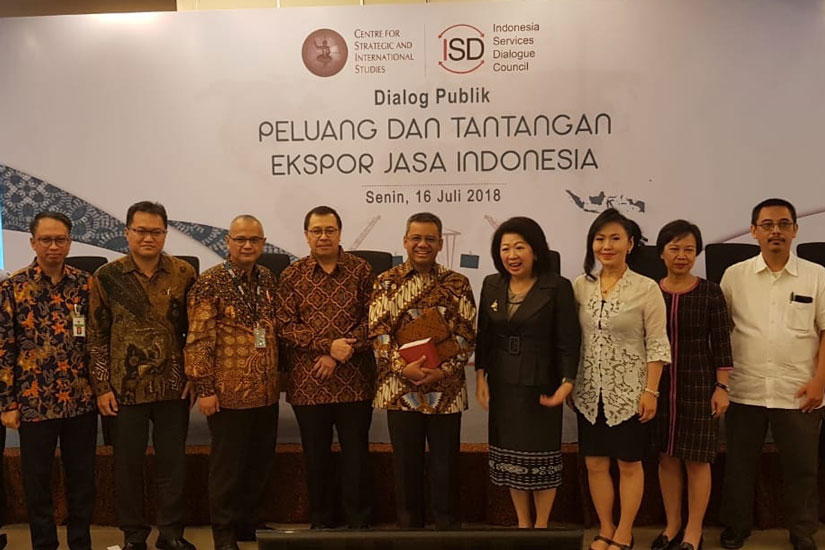 Darussalam - Dialog Publik Peluang dan Tantangan Ekspor Jasa Indonesia